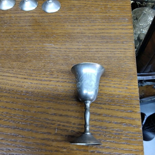 Pewter goblet set like new, 6 pieces