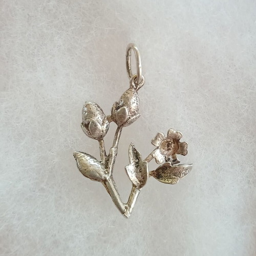 Silver 925 pendant vintage, like new