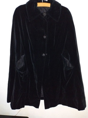 Velvet coat used with arm openings and gift bag