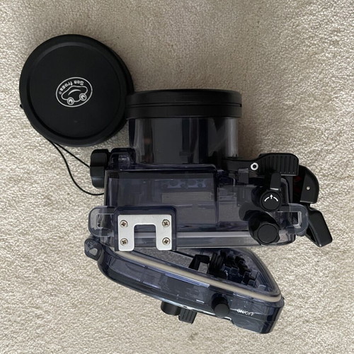 Sony RX100 i-v Sea Frog underwater housing like new, 40m