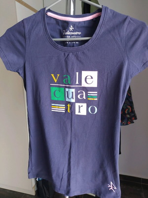 Girls' blouse used size S for ages 10-11