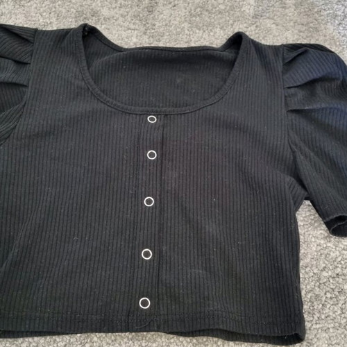Crop top black used, size S, with repair