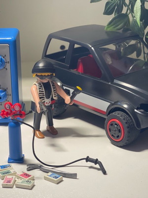 Playmobil 4059 robber and getaway vehicle used