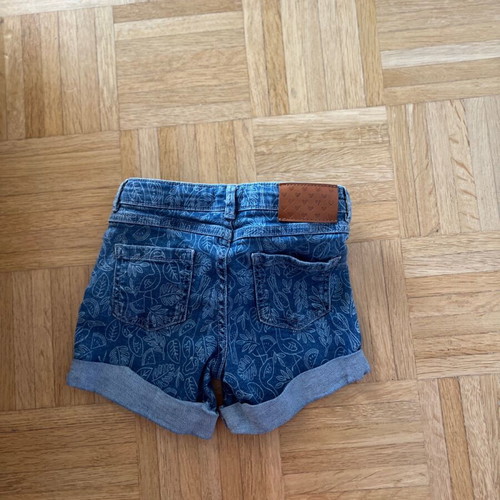 Denim shorts used, kids size 6 years, 116 cm