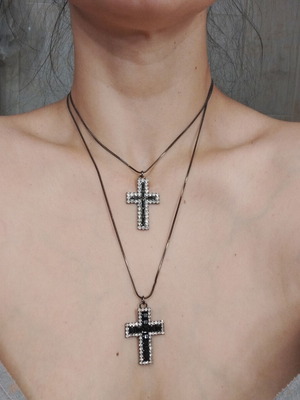 Double necklace with crosses in black and white rhinestones like new