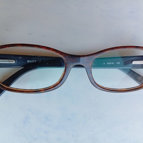 Chanel protective glasses with missing stones