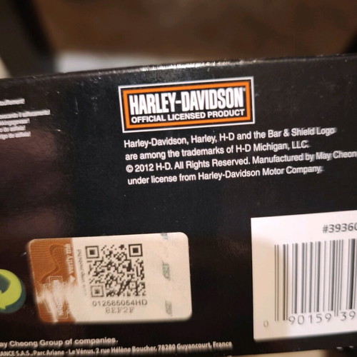 Maisto Harley Davidson motorcycle 2012 new