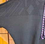 Blouse with lace