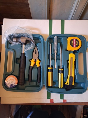 Tool set in plastic carrying case new