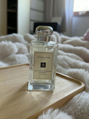 Jo Malone Nectarine Blossom & Honey perfume 90 ml used