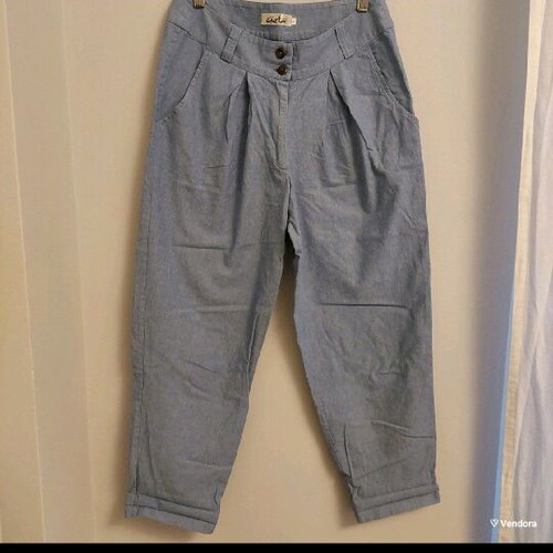 Chaton mom fit pants used, size medium, light indigo blue