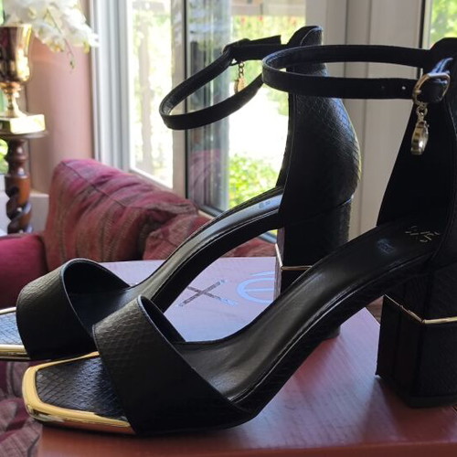Exe Rakel-842 women's leather sandals like new, black, high heel
