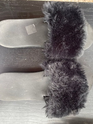 Women's black fuzzy slippers like new, size 37