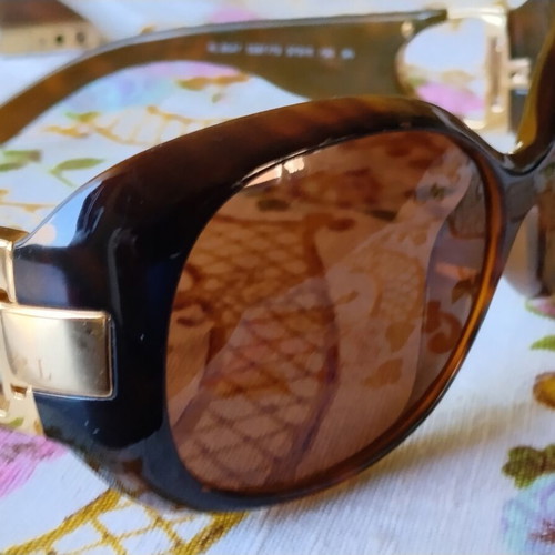 Ralph Lauren women's sunglasses RL 8047 used with authentic case