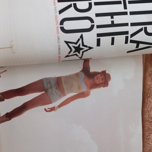 Nitro magazine August 2004 like new with Dimitra Matsouka