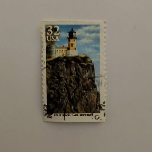 Collectible USA 32c 1995 Split Rock Lighthouse Stamp like new
