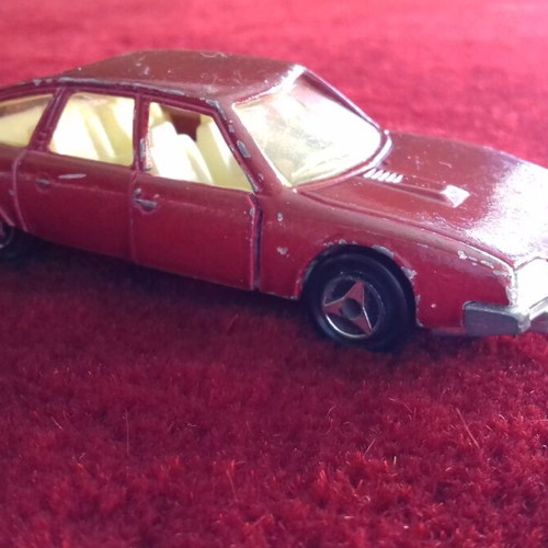 Majorette Citroen CX 1983 used, red burgundy