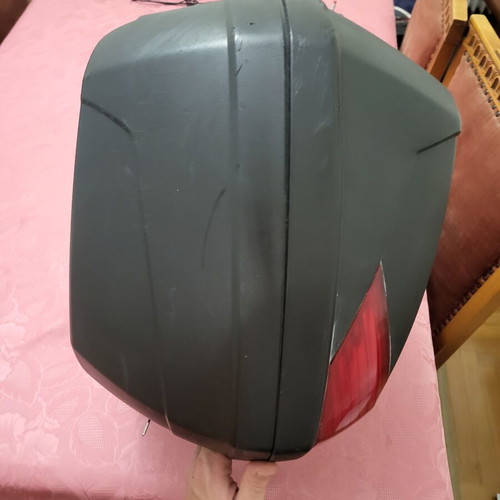 Motorcycle luggage box used, 36lt capacity, fits full face helmet