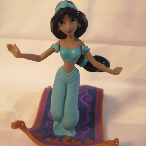 Kinder Maxi Jasmine figure like new, Disney princess