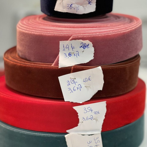 Velvet trim in 5 colors for handmade crafts