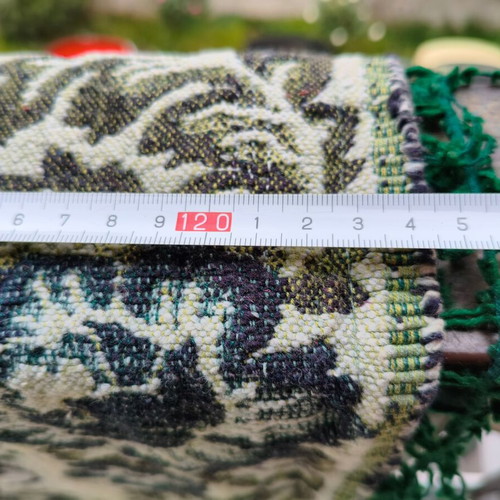 Woven green blanket used 178x125 without fringes