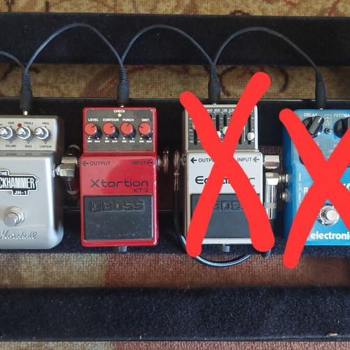 Handmade pedalboard for electric guitar with 3 pedals used