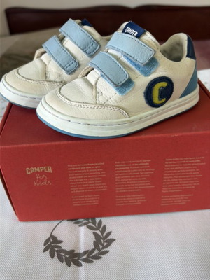 Camper kids sneakers size 23 like new, white