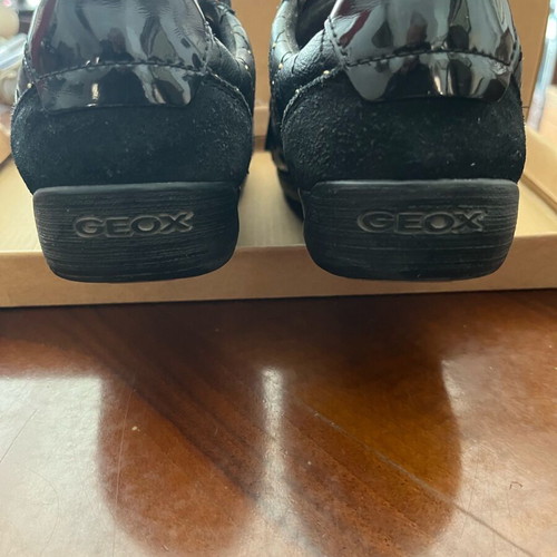Geox women's shoes size 36 used