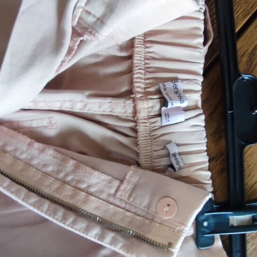 Bershka pants new, lightweight pink