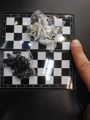 Portable mini chessboard new 5x5x0.5 inches with pieces