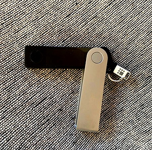 Ledger Nano X crypto wallet