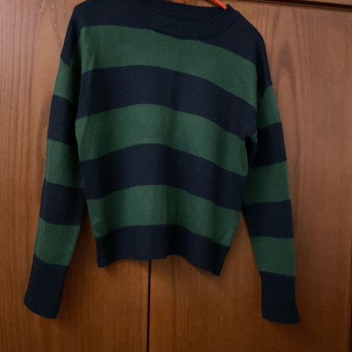 Striped sweater Shein like new, multicolor green