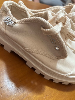 Canvas shoes new size 36 beige