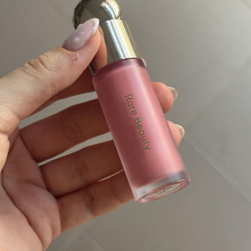 Rare Beauty blush used, color Happy, half used