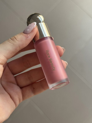 Rare Beauty blush used, color Happy, half used