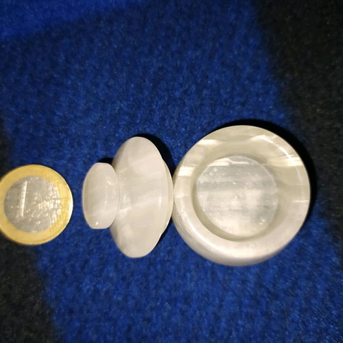 Alabaster jewelry box used, very small with minor defect