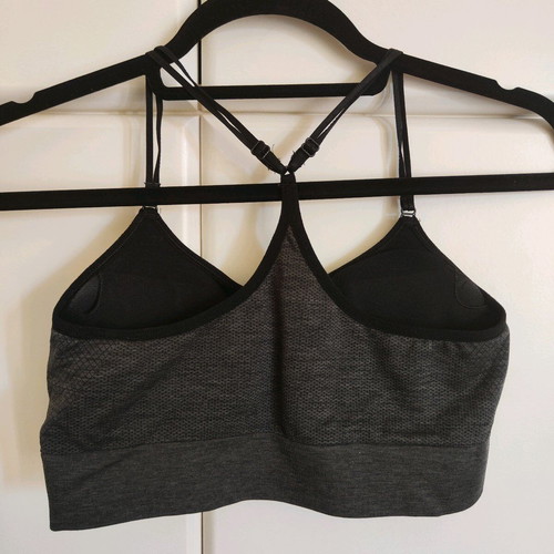 H&M sports bra like new, size 75B, black and gray
