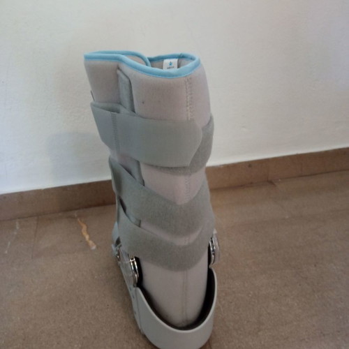 Wellcare AIR ROM 17" Orthopedic Walking Boot size L new gray