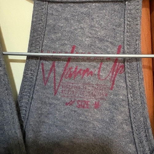 Sleeveless sports top M Funky Buddha grey like new