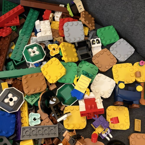 LEGO Super Mario large lot with special pieces and enemies like new