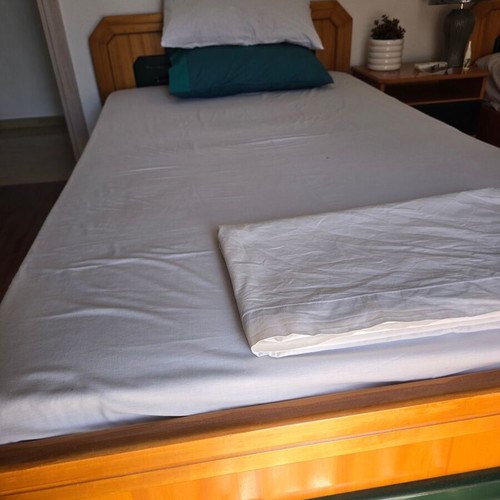 Bed 1.90×1.10 used, very good condition