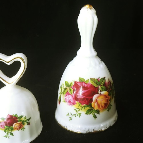 Royal Albert Old Country Roses decorative bells like new, set of 3