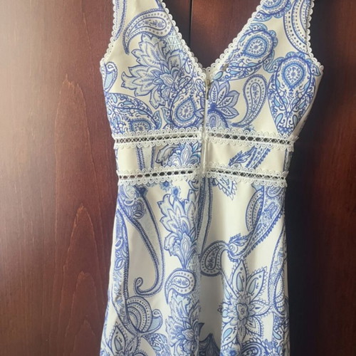 BSB dress like new, white and blue, size S
