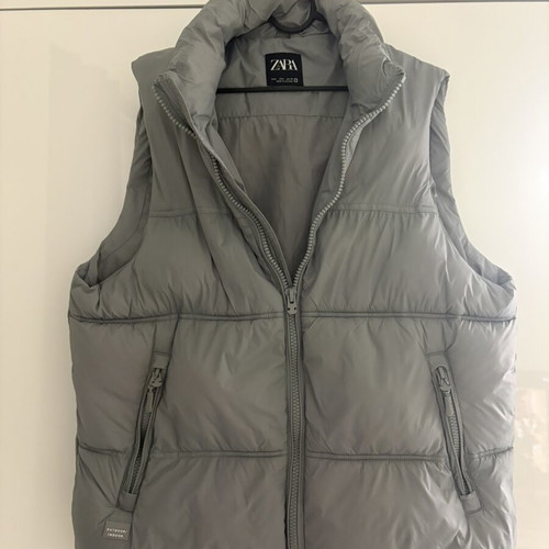 Zara gray vest, size L