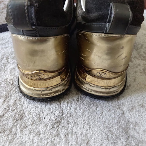 Louis Vuitton sneakers used size 38.5 with visible wear