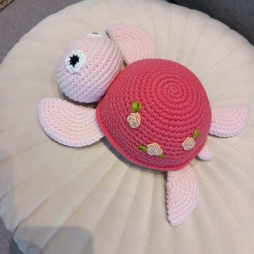 Amigurumi doll handmade crocheted turtle 19 cm new