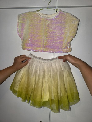 Zara girls' set with sequin blouse and lined skirt, like new