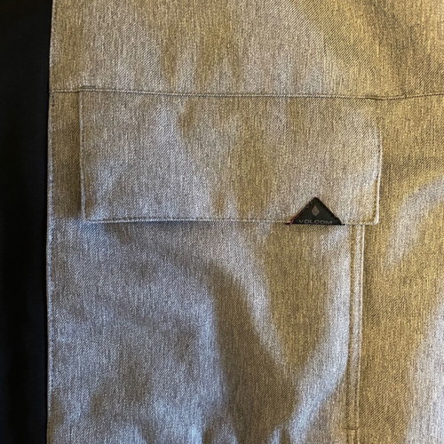 Volcom Ski Jacket 10k like new, waterproof 10,000