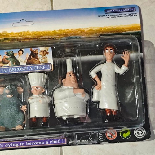 Ratatouille Disney figure set like new, collectible