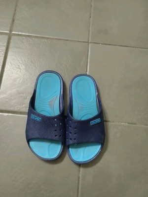Tecno Pro kids' sandals size 28-29 like new, blue
